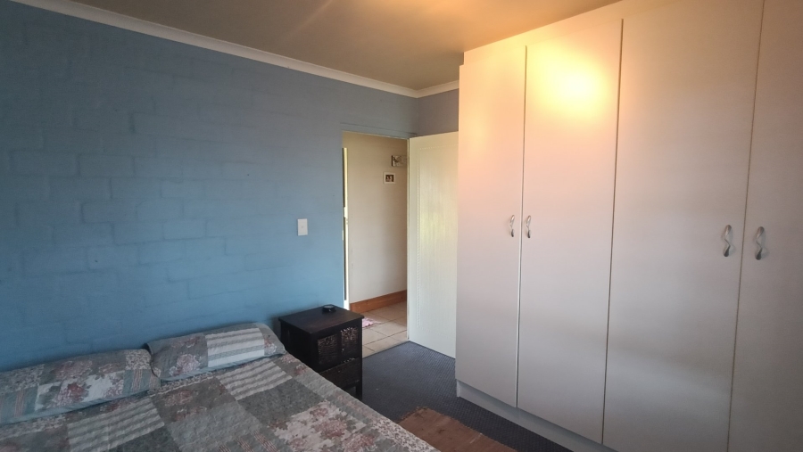 To Let 3 Bedroom Property for Rent in Rouxville Western Cape